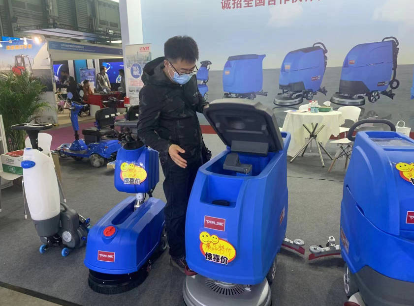 衡水坦洁洗地机公司致力于电动洗地机的生产、销售和服务百家